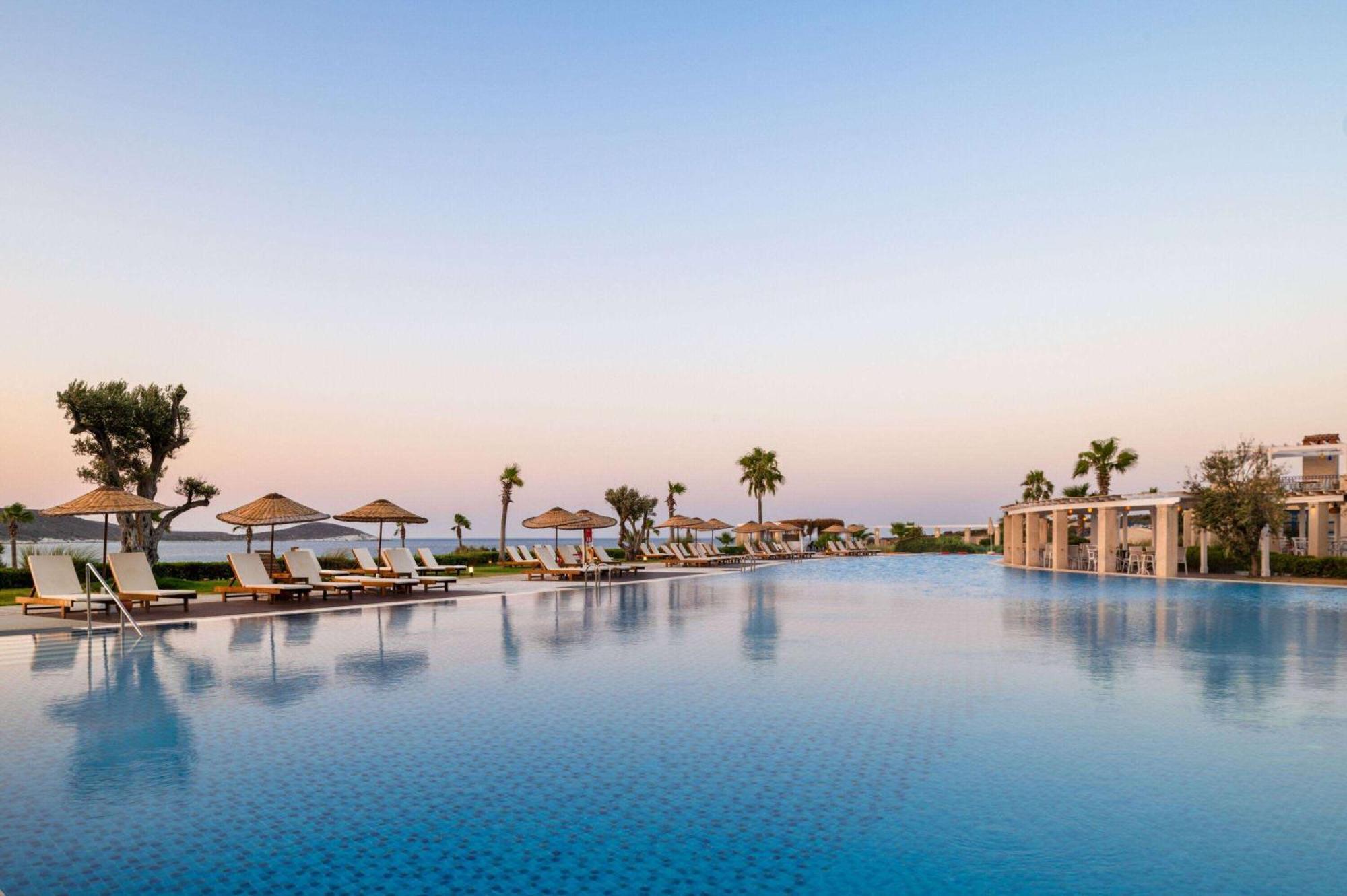 Dolce By Wyndham Cesme Alaçatı Exterior foto