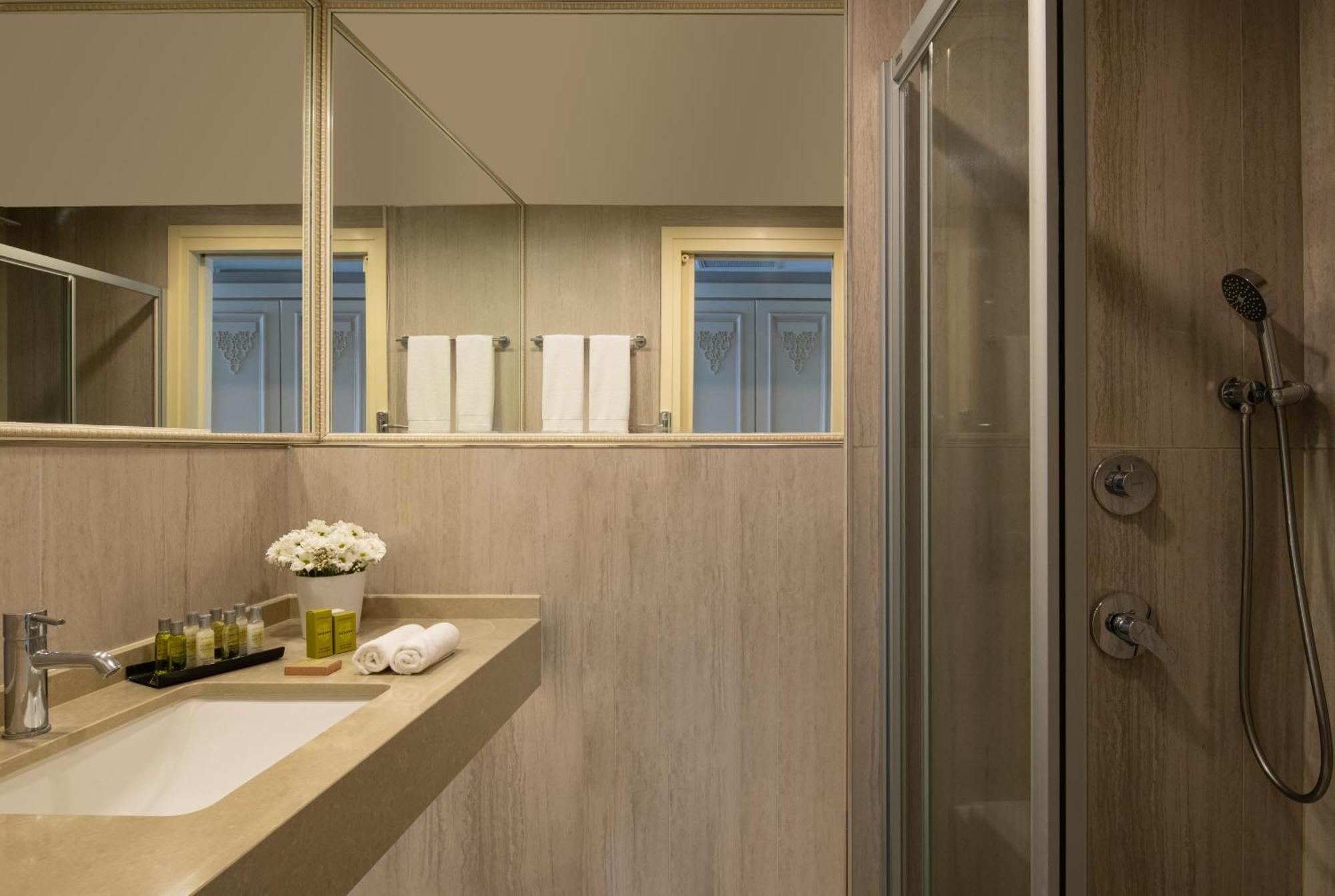 Dolce By Wyndham Cesme Alaçatı Exterior foto