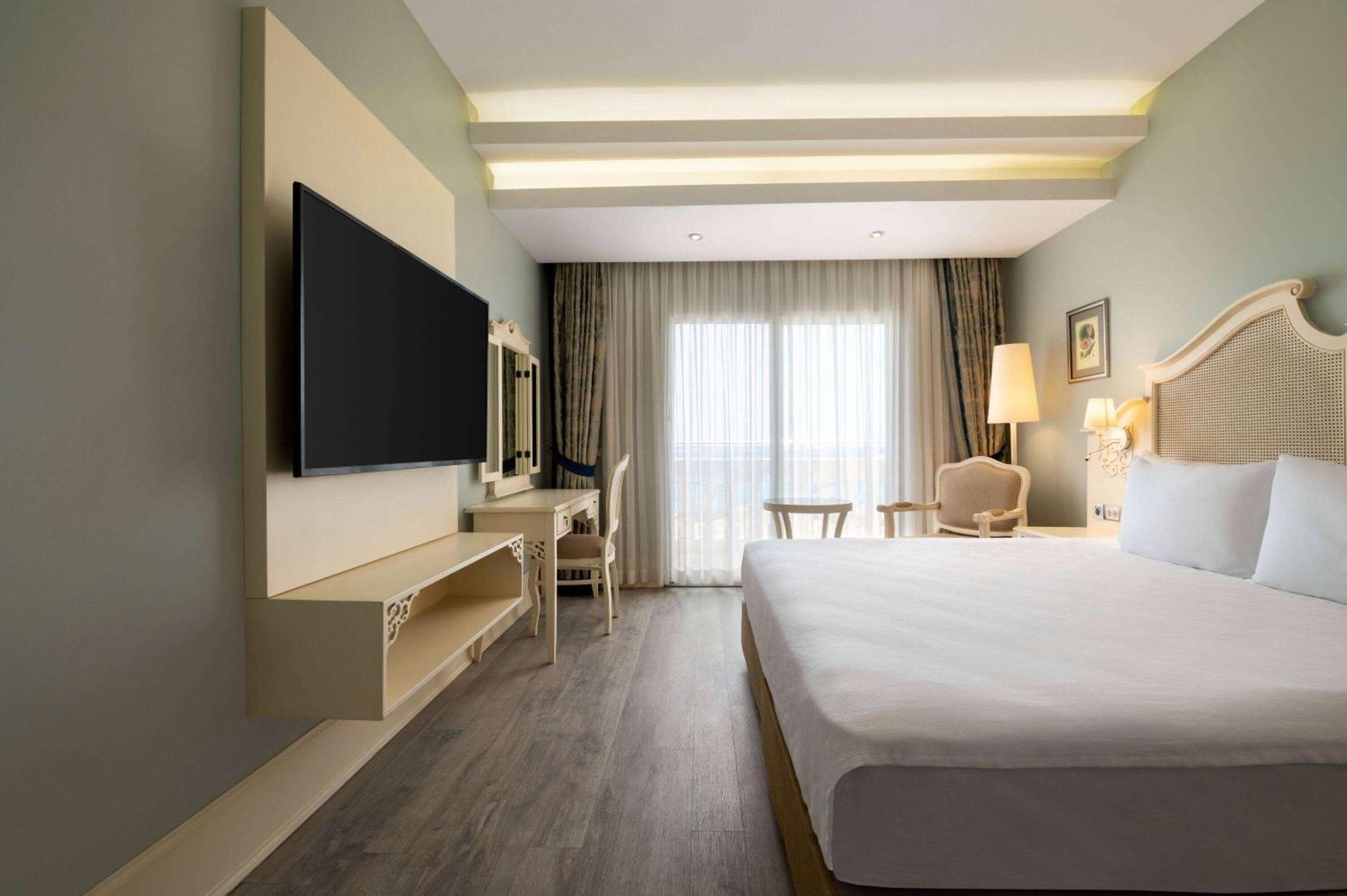 Dolce By Wyndham Cesme Alaçatı Exterior foto
