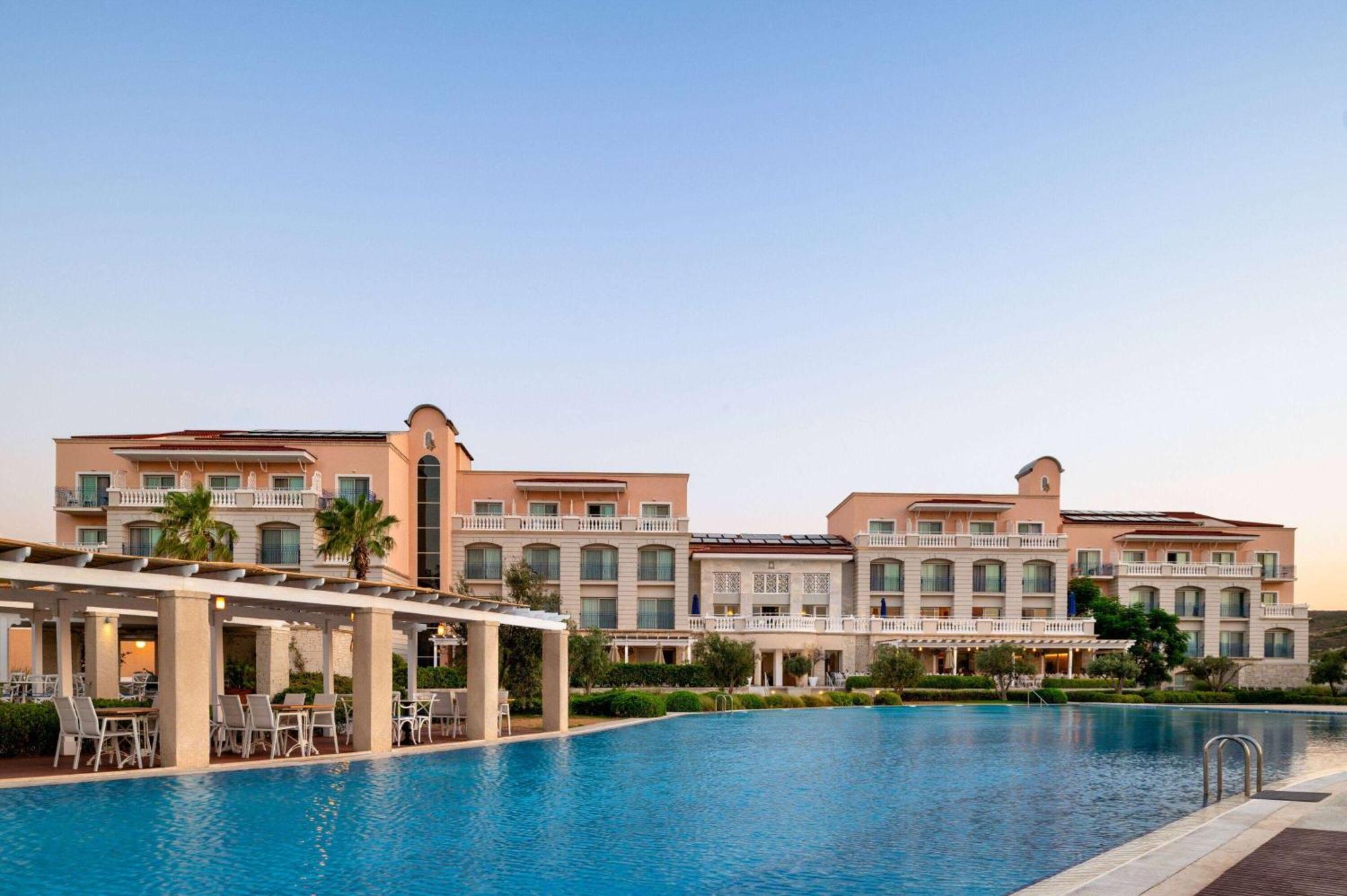Dolce By Wyndham Cesme Alaçatı Exterior foto